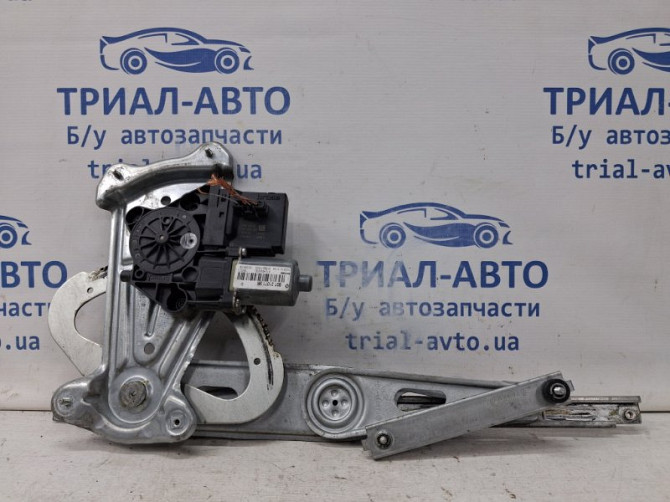 Стеклоподъемник передний левый Renault Megane 3 1.5 DIESEL K9K 2008 (б/у) Київ - зображення 1