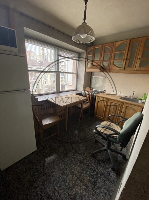 Продаж 2-кім. розд. кв. м. Палац Україна. Код об'єкту:21143493 Київ - зображення 3