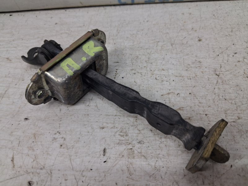 Ограничитель двери передний правый Nissan Note 2005-2013 804301U600 (Арт. 84577) Київ - зображення 2