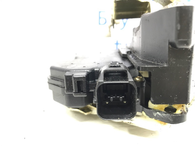 Замок двери задний левый Mitsubishi Outlander CU 2.4 БЕНЗИН 4G69 2003 (б/у) Киев - изображение 4