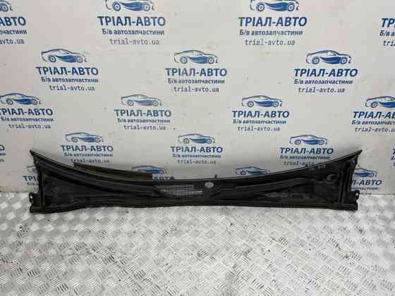 Дефлектор дворников Toyota Camry 2001-2006 5570033200 (Арт. 81141) Киев