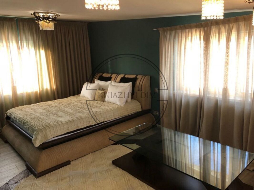 Аренда отличного 2-х этажного дома в КГ Белгравия с. Дмитровка. № 136160 Киев - изображение 1