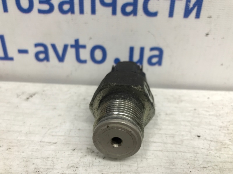 Датчик давления топлива в рейке Toyota RAV 4 A30 2.2 DIESEL 2ADFTV 2005 (б/у) Киев - изображение 2