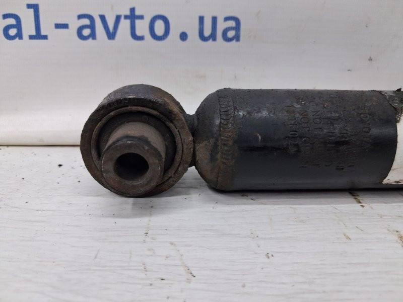Амортизатор задний Toyota Auris E150 1.6 БЕНЗИН 1ZRFAE 2006 (б/у) Київ - зображення 3