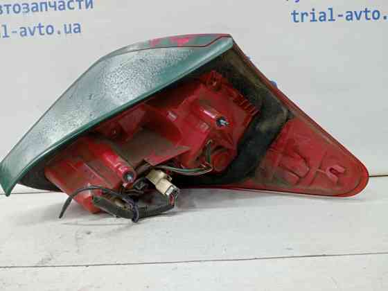Фонарь задний внешний левый Toyota RAV 4 A30 2.0 БЕНЗИН 1AZFE 2005 (б/у) Киев