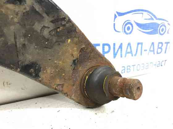 Рычаг правый Mitsubishi Lancer 9 1.6 БЕНЗИН 4G18 2003 (б/у) Київ