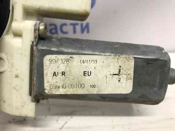 Стеклоподъемник задний правый Toyota Avensis 2002-2010 6983005100 (Арт. 50409) Київ