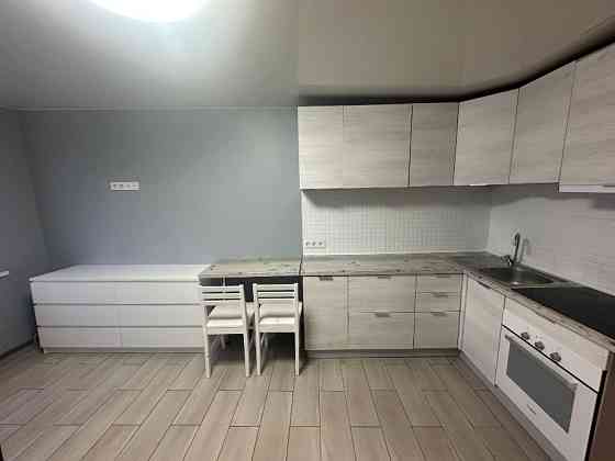 Продам 2к квартиру вул. Володимира Антоновича ( Свердлова) 10Б Дніпро