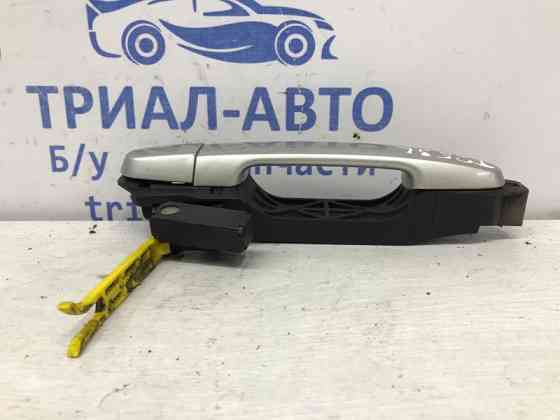 Ручка двери внешняя задняя левая Toyota Avensis 2002-2010 6921105903 (Арт. 57451) Киев
