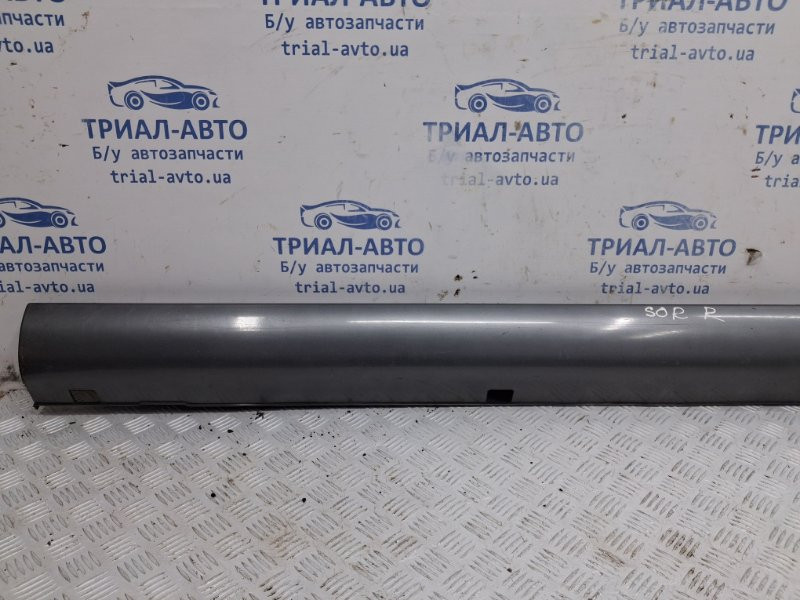 Накладка порога внешняя правая Kia Sorento BL 2.5 DIESEL D4CB 2002 (б/у) Киев - изображение 2