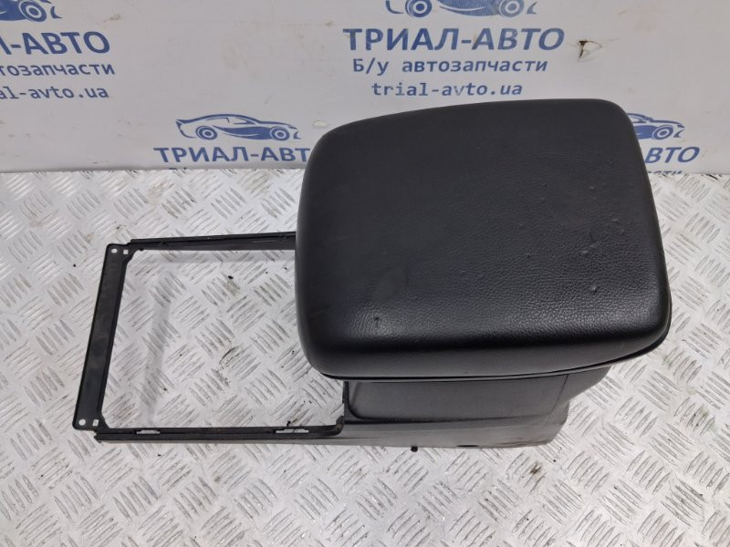 Подлокотник Suzuki Grand Vitara 2005-2016 7591065J015PK (Арт. 61989) Киев - изображение 2