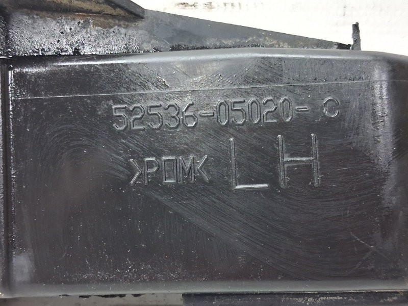 Кронштейн бампера передний левый Toyota Avensis T25 2.2 DIESEL 2ADFTV 2002 (б/у) Киев - изображение 3