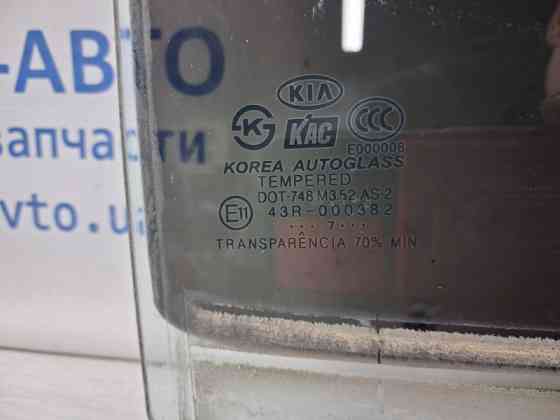 Стекло двери заднее правое Kia Sorento BL 2.5 DIESEL D4CB 2002 (б/у) Киев