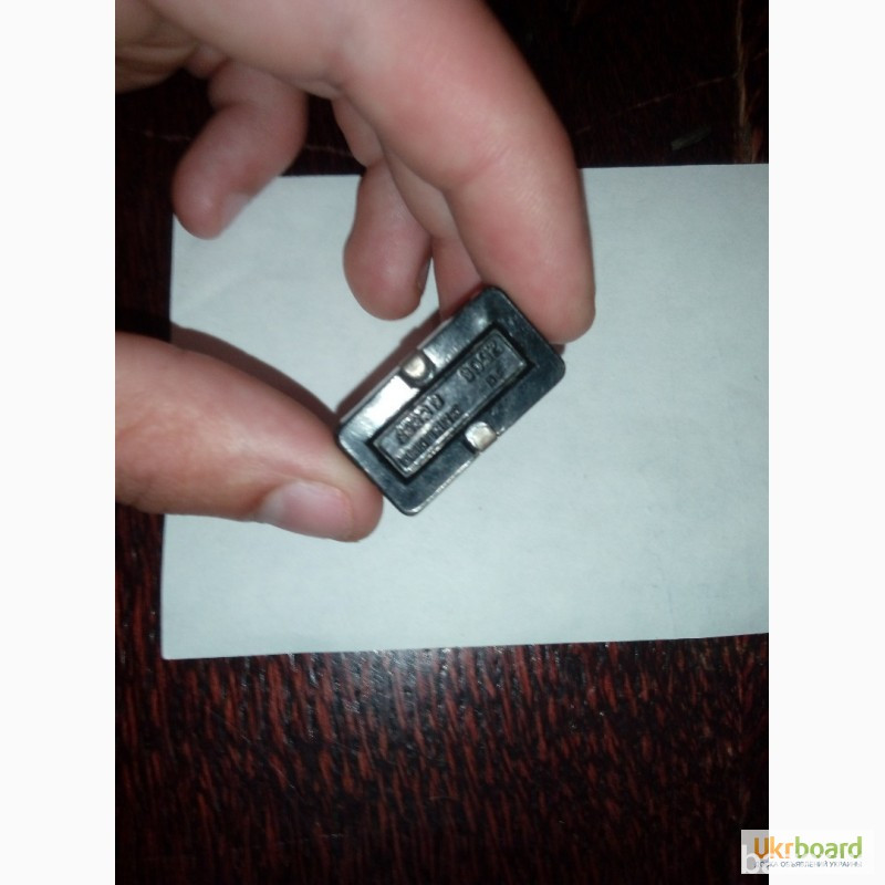 Кнопки Ц-26К, 250в. 2а. -218шт. по 10грн Харків - зображення 4