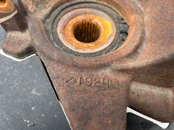 Кулак поворотный правый со ступицей Ford Escape 2012-2019 CV6Z-3K185-B (Арт. 73531) Київ