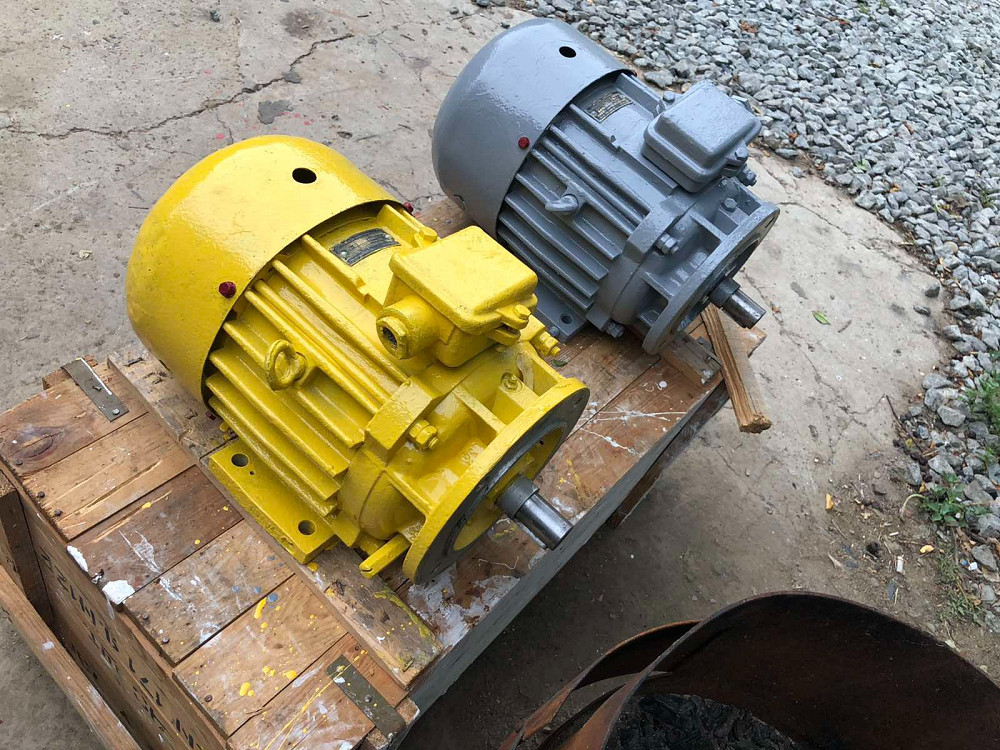 Электродвигатель судовой 3,2 кВт, 3000 об. АОМШ 41-2 ОМ5 Полтава - зображення 1