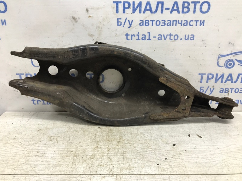 Рычаг задней подвески нижний поперечный (под пружину) Toyota Avensis T27 2.0 DIESEL 2009 (б/у) Киев - изображение 4