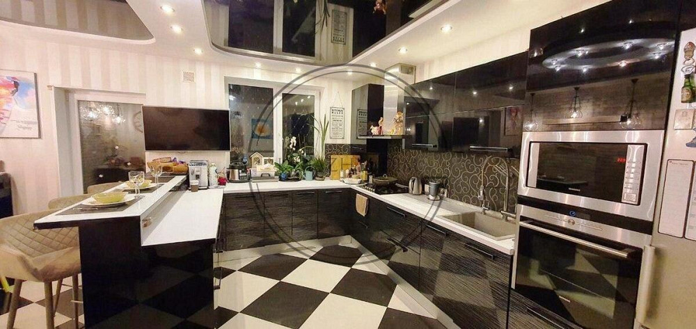 Продажа отличного таунхауса в с.Святопетровском. № 2210031 Киев - изображение 9