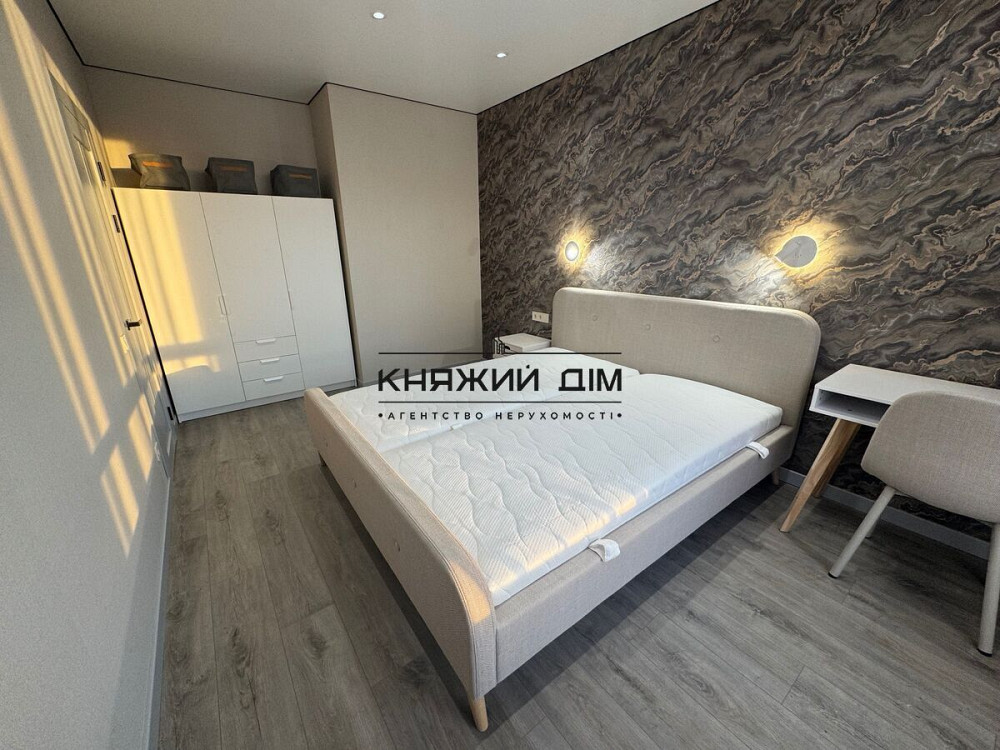 Продаж 1к квартири • ЖК Варшавський 2 Київ - зображення 1