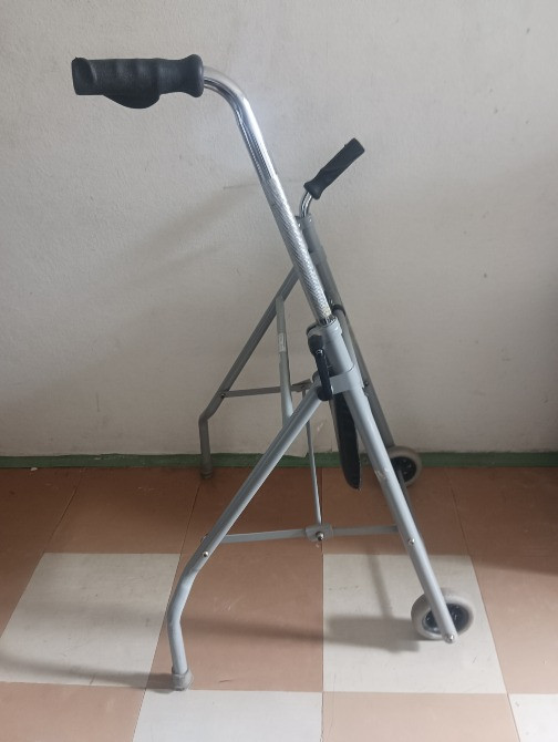 Продам хорошие ходунки Дніпро - зображення 2