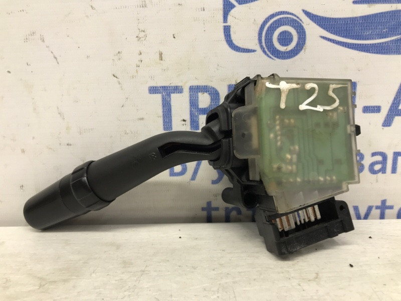 Переключатель подрулевой правый(дворники) Toyota Avensis T25 1.8 БЕНЗИН 1ZZFE 2002 (б/у) Київ - зображення 3