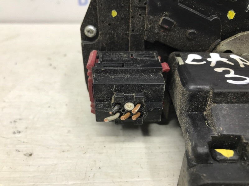 Замок двери задний левый Chevrolet Captiva C100 2.4 БЕНЗИН Z24SED 2006 (б/у) Киев - изображение 3