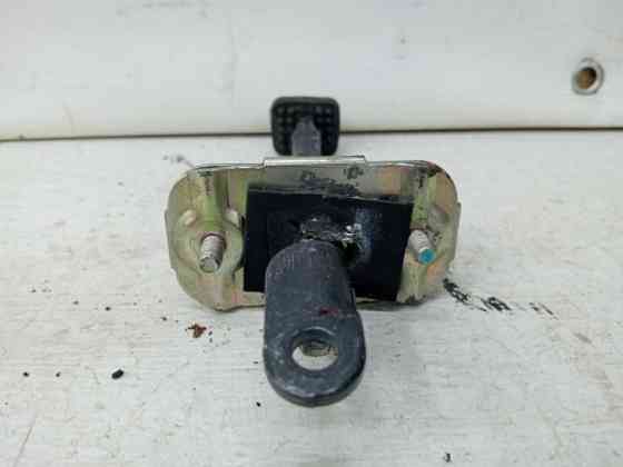 Ограничитель двери задний левый SsangYong Korando 2010-2019 7135034001 (Арт. 60653) Киев