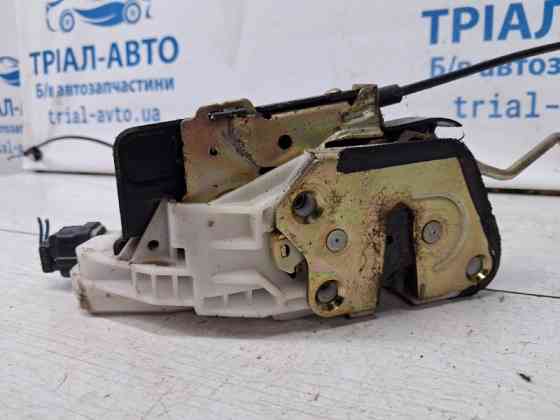 Замок двери передний левый Mitsubishi Pajero Wagon 1999-2006 MR573707 (Арт. 68699) Київ