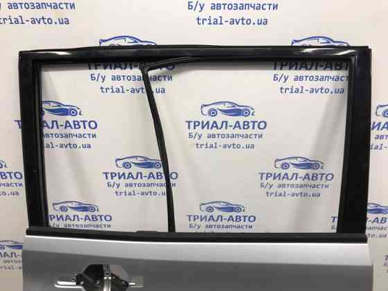 Дверь задняя правая Mitsubishi Pajero Wagon 3 3.2 ДИЗЕЛЬ 4M41 1999 (б/у) Киев