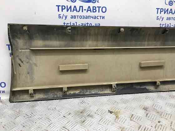 Накладка двери Mitsubishi Pajero Wagon 4 3.2 ДИЗЕЛЬ 4M41 2006 перед. лев. (б/у) Київ