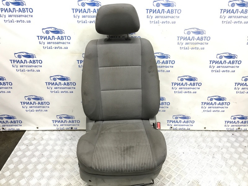 Сиденье переднее правое Kia Sorento BL 2.5 DIESEL D4CB 2002 (б/у) Київ - зображення 1