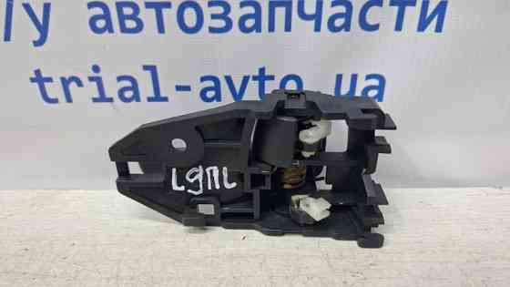 Ручка двери внутренняя левая Mitsubishi Lancer 9 1.6 БЕНЗИН 4G18 2003 (б/у) Київ