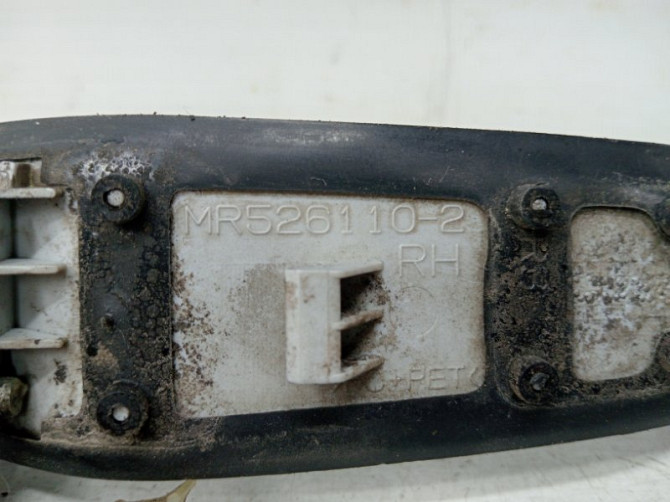 Ручка двери внешняя задняя правая Mitsubishi Lancer 9 1.6 БЕНЗИН 4G18 2003 (б/у) Киев - изображение 4