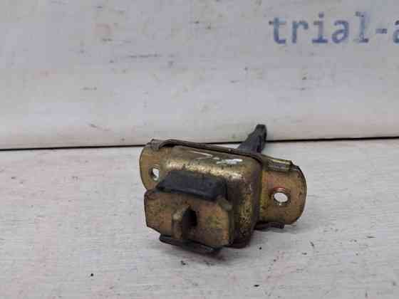 Ограничитель двери задний левый Mitsubishi Pajero Sport 1996-2008 MR503536 (Арт. 65573) Київ