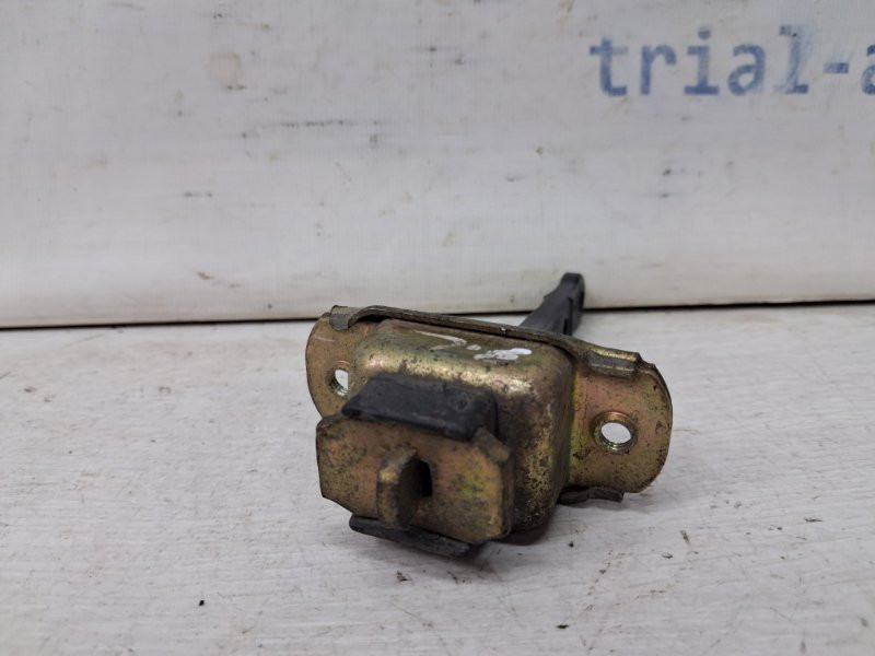 Ограничитель двери задний левый Mitsubishi Pajero Sport K9 3.0 БЕНЗИН 6G72 1996 (б/у) Киев - изображение 2