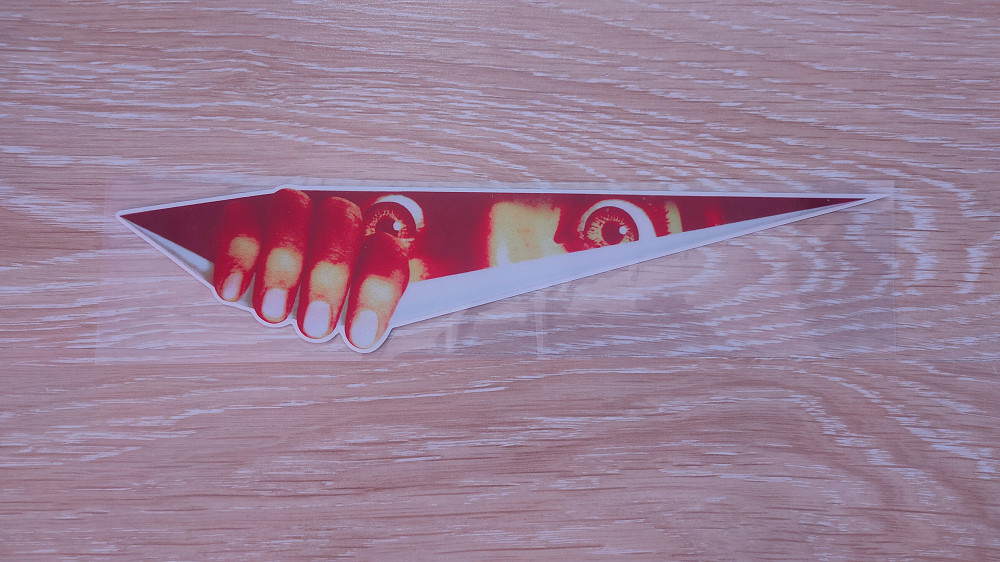 Наклейка на авто Подглядывает цветная светоотражающая Бориспіль - зображення 4