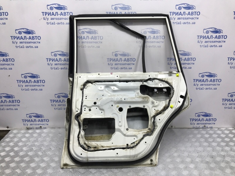 Дверь задняя правая Mitsubishi Pajero Sport K9 2.5 DIESEL 4D56 1996 (б/у) Киев - изображение 9