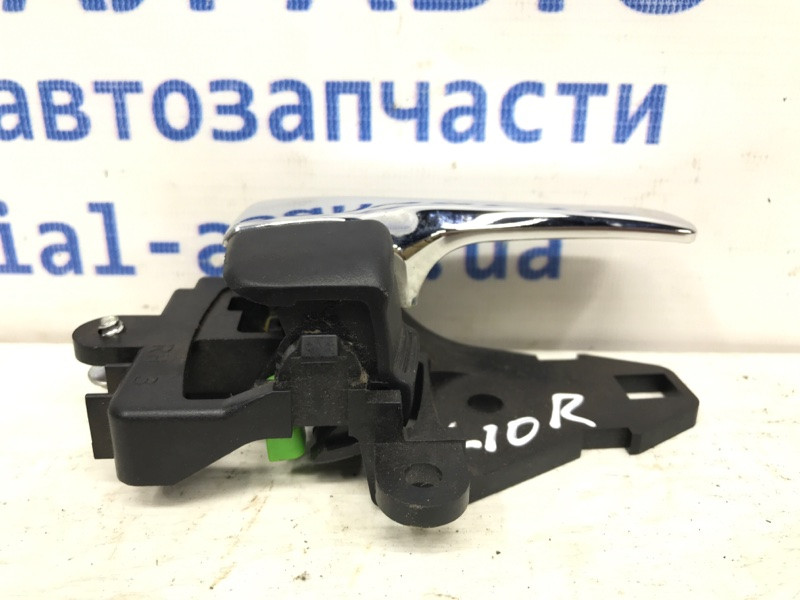 Ручка двери внутренняя правая Mitsubishi Lancer 10 1.8 БЕНЗИН 2007 (б/у) Киев - изображение 2