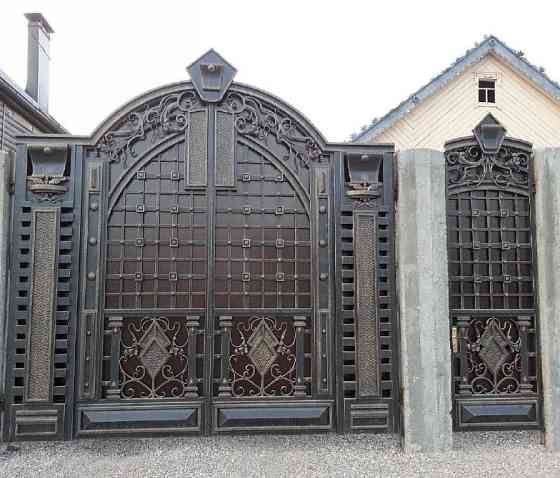 Металлические ворота в Кривом Роге Кривий Ріг