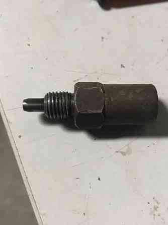 Бу ограничитель хода рычага КПП JC5 Renault Laguna 1, 7700723388 Кропивницкий