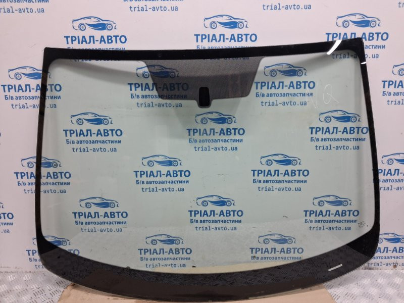 Стекло лобовое Nissan Qashqai J10 2.0 БЕНЗИН MR20DE 2006 (б/у) Киев - изображение 1