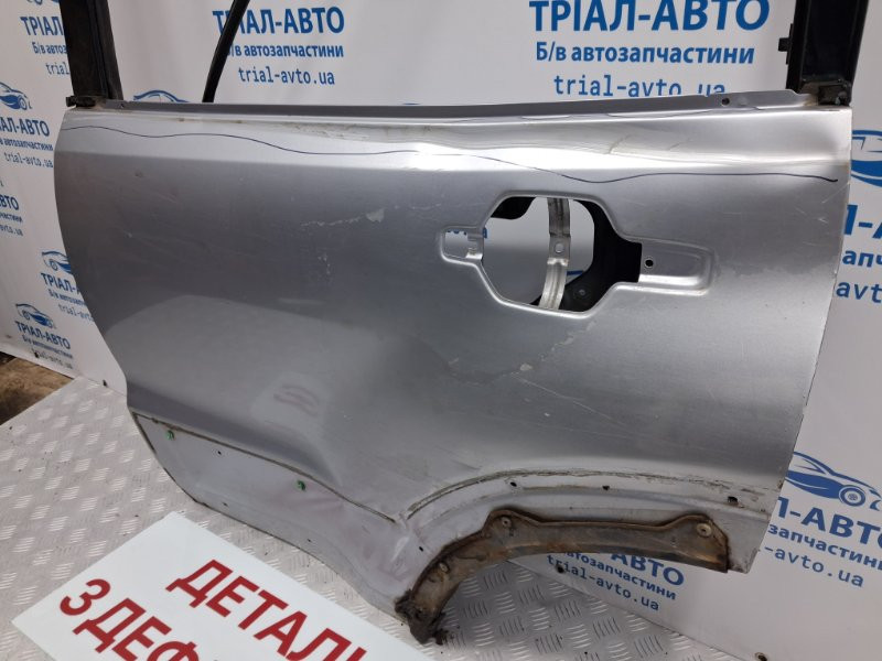 Дверь задняя левая Mitsubishi Pajero Wagon 3 3.2 ДИЗЕЛЬ 4M41 1999 (б/у) Киев - изображение 3