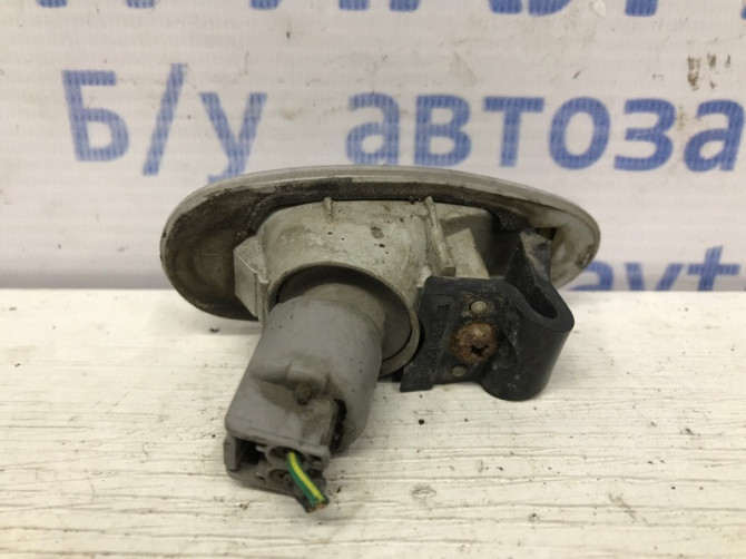 Повторитель поворотника Mitsubishi Outlander CU 2.4 БЕНЗИН 4G69 2003 (б/у) Киев - изображение 2