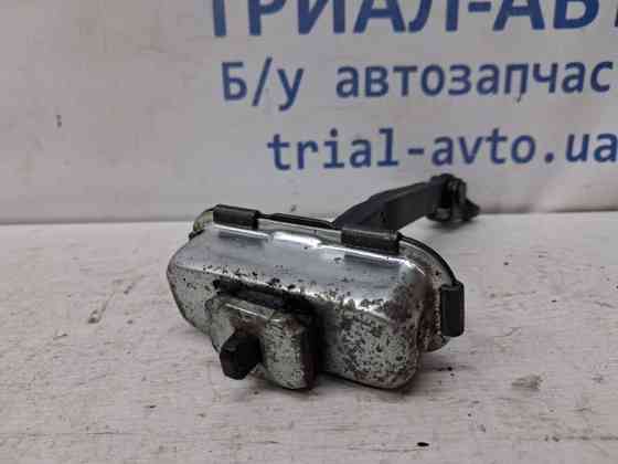 Ограничитель двери передний правый Hyundai Santa fe 2012-2019 793902W010 (Арт. 78079) Київ