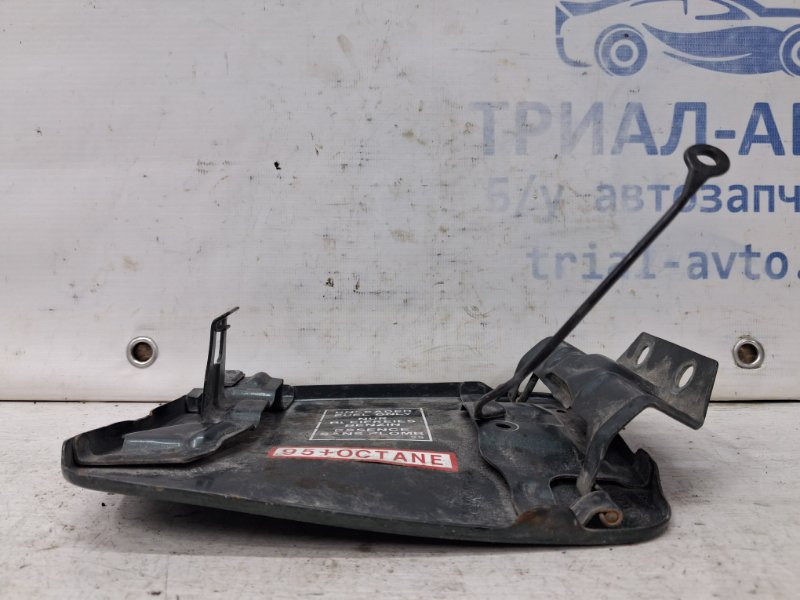 Лючок бака Mitsubishi Outlander CU 2.4 БЕНЗИН 4G69 2003 (б/у) Київ - зображення 3