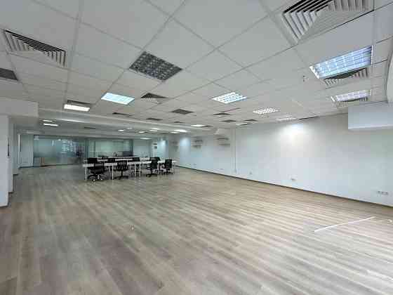 долгосрочная аренда офисное здание Киев, Печерский, 160000 грн./мес. Киев