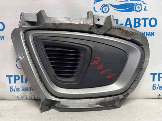 Решетка противотуманки правая Kia Sorento 2014-2020 86526C6020 (Арт. 74049) Киев