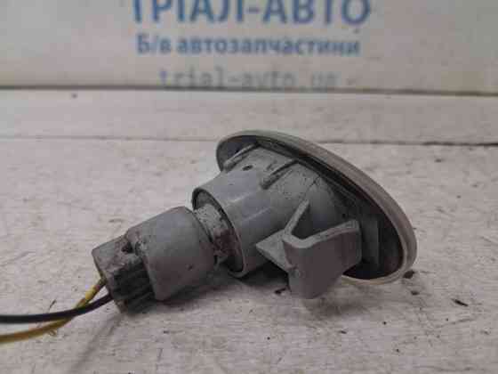 Повторитель поворотника Mitsubishi Lancer 2003-2009 MR991187 (Арт. 86880) Киев