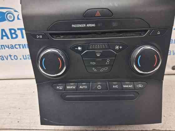 Панель управления радио и климатом Ford Edge 2 2.0 БЕНЗИН ENR90 2015 (б/у) Киев