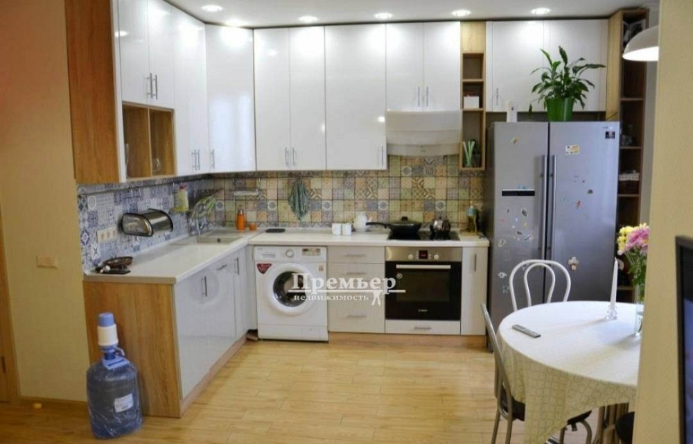 Продам квартиру по вулиці Бочарова/Сахарова. Одеса - зображення 3